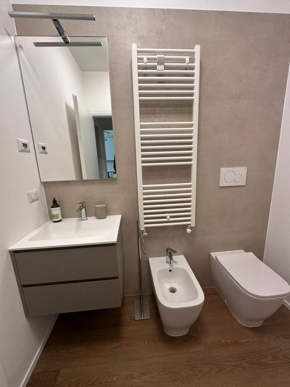 Le Barche66 Venice Apartments เมสเตร ภายนอก รูปภาพ